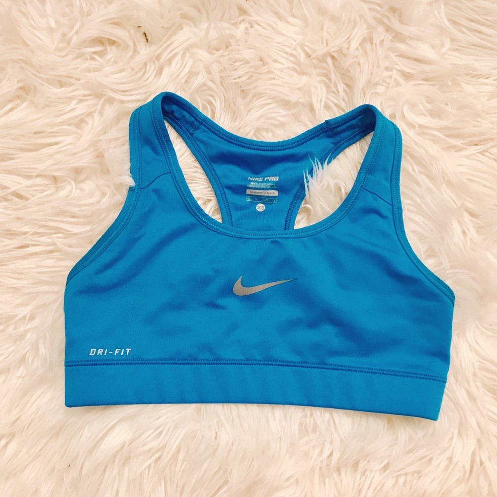 Nike Pro Dri-FIT Sports Bra